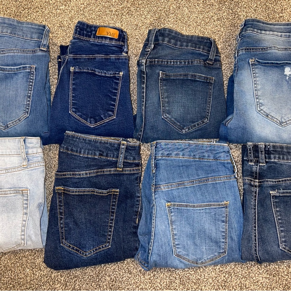 9 Stylish Women's Blue Jeans